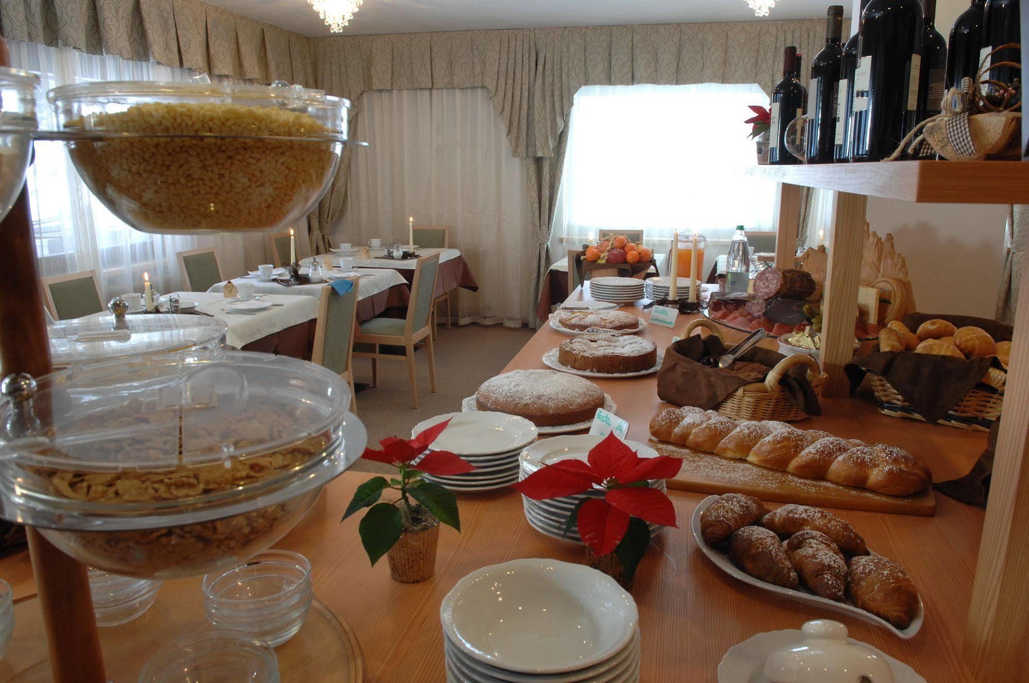 פרדאצו Cimon Dolomites Hotel מראה חיצוני תמונה
